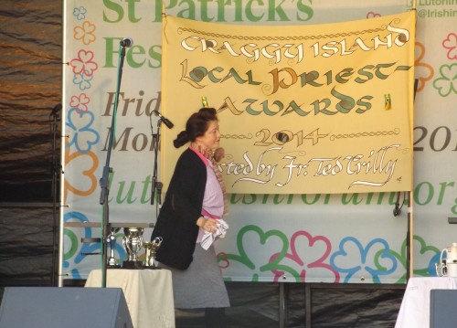 Making and using St Patrick's Day Banner